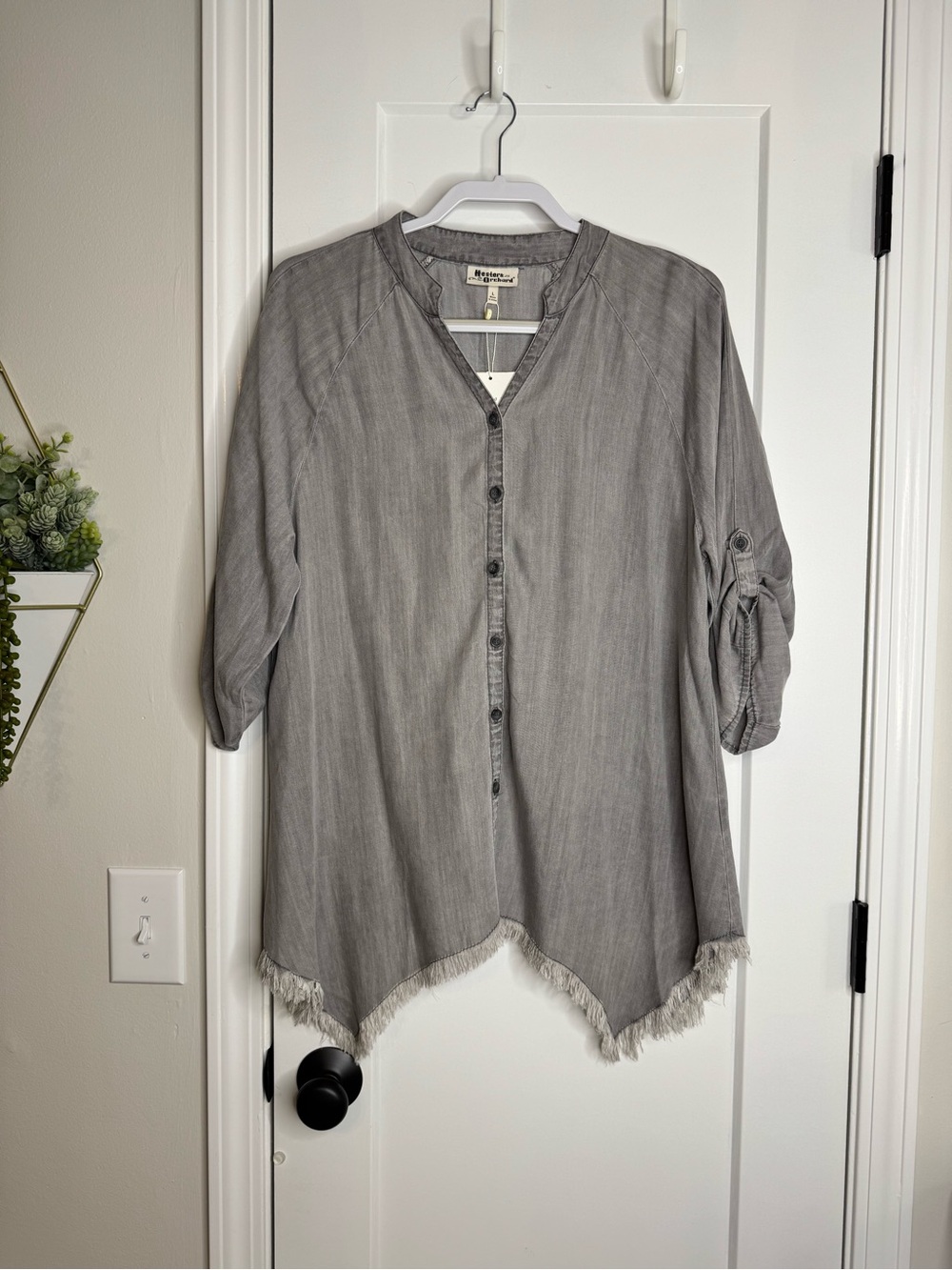 Hester &Orchard Gray Tencel Button Down
